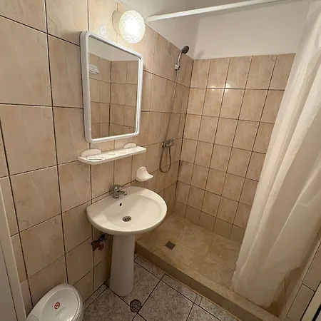 Hotel Camelia 2*