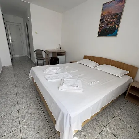 Hotel Camelia Jupiter
